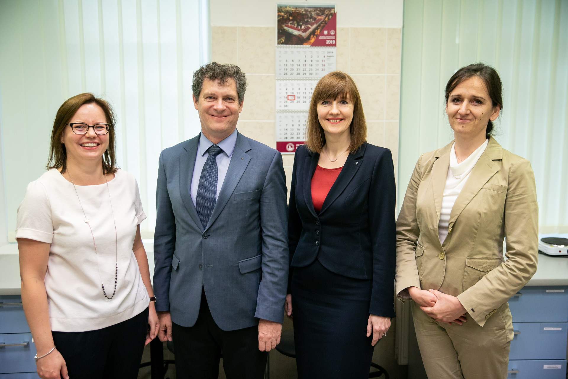 VU Medicinos fakultete Farmacijos penktakursiai dirba simuliacinėse vaistinėse