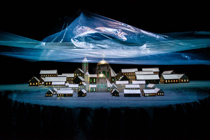 Atnaujintas „Dostojevskis vaikams“ sugrįžta