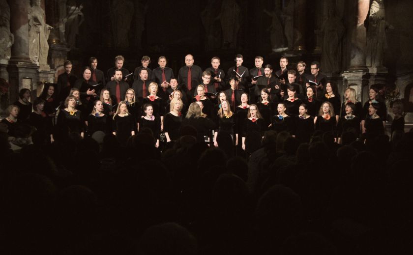 Vilniaus universiteto choro „Pro musica” 15-asis gimtadienis tango ritmu