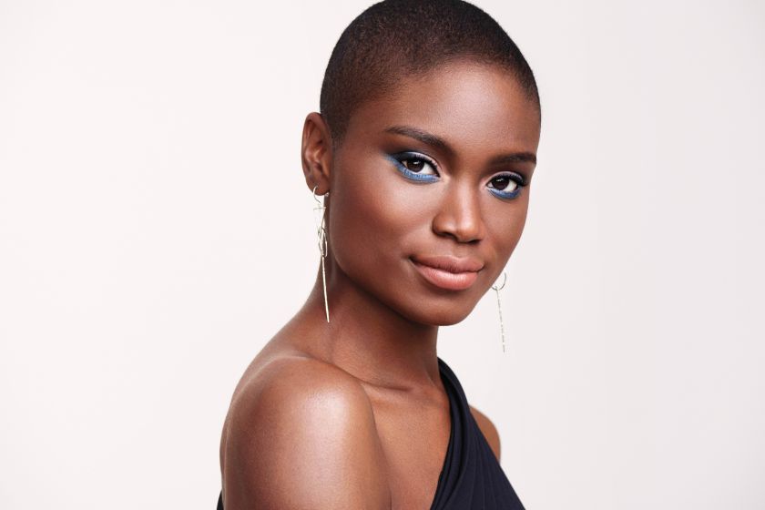 Vizažistė pataria: 5 žingsniai, kaip neperkant naujų priemonių susikurti tobulą Helovino makiažą 