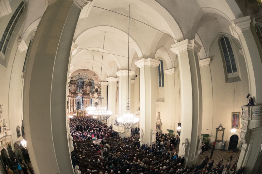 „Klasika visiems“ kviečia išgirsti modernios klasikos opusą