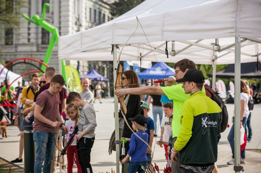 Lietuvos „moterų Dakaru“ vadinamas „Moterų ralis“ skelbia registracijos pradžią