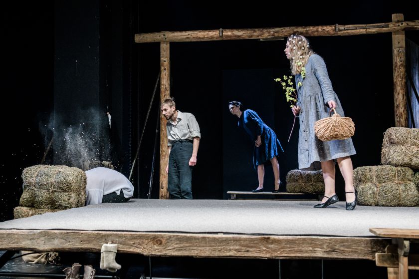  Vilniaus mažajame –jaukus atsisveikinimas su senaisiais ir Naujųjų pasitikimas