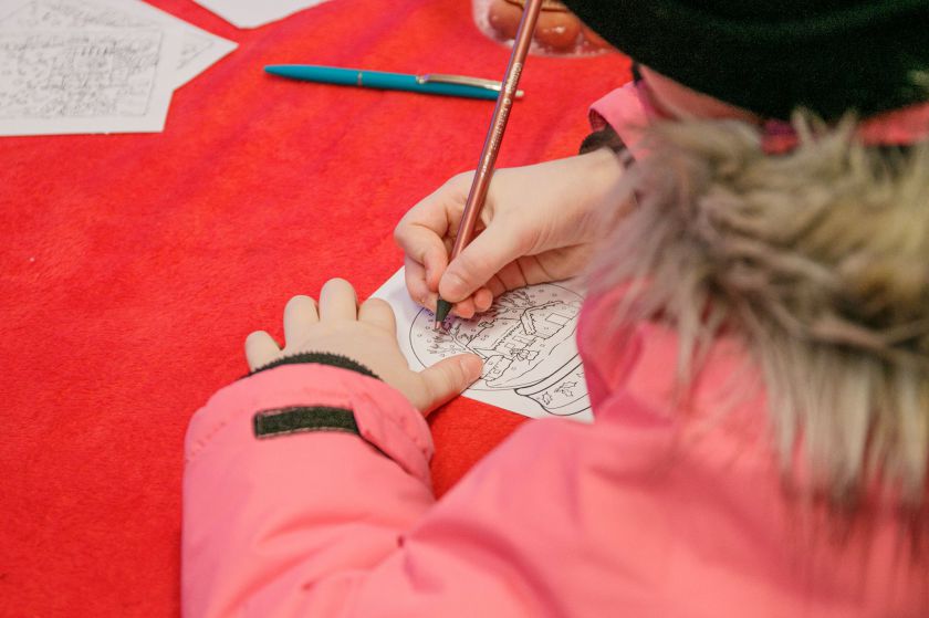Kauno Kalėdų miestelis lankytojus stebina užsiėmimų gausa – įdomios edukacijos vyksta kasdien
