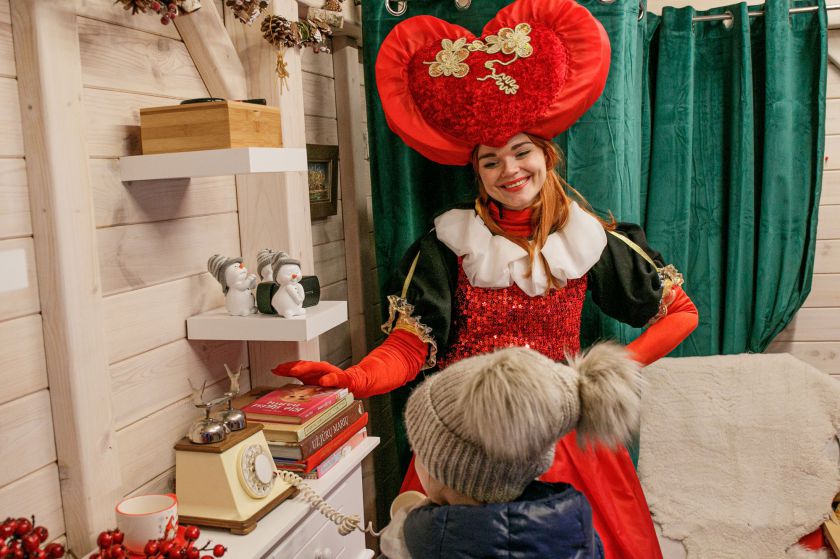 Kauno Kalėdų miestelis lankytojus stebina užsiėmimų gausa – įdomios edukacijos vyksta kasdien