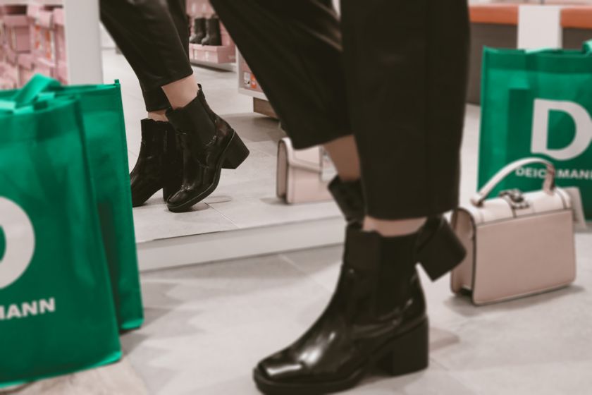 Išpardavimai prasideda: V. Šaulytė pataria, ką įsigyti dabar, o džiaugtis visus metus