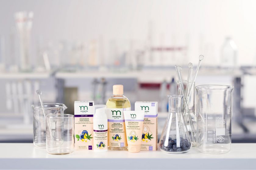 Tyrimas: Lietuviai nežino, kada reikėtų pradėti naudoti anti-age kosmetiką