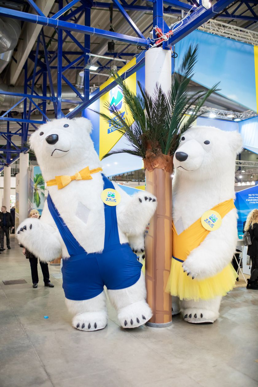 Aistringa keliautoja Irma Jokštytė pasaulį tyrinėja ne akimis, o visais pojūčiais