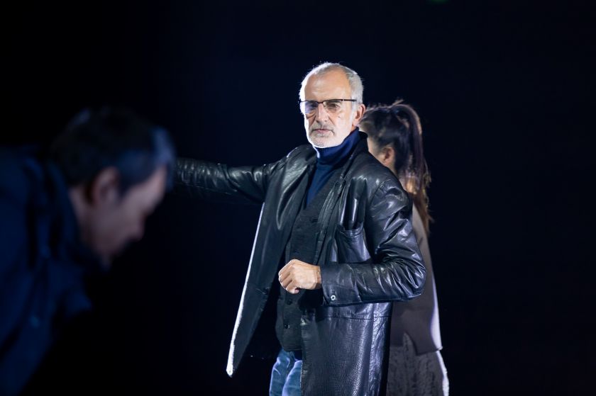 Išlauktas įvykis Vilniaus mažajame teatre – Rimas Tuminas grįžta režisuoti spektaklį „Čia nebus mirties“