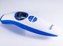 bekontaktis termometras