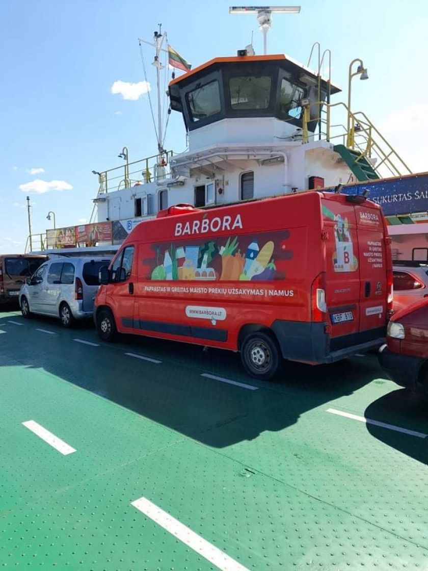 Naujų įpročių neatsisako ir atostogaudami: e. prekyba maistu pajūrio kurortuose išaugo 3 kartus