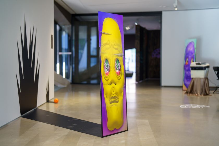 
Naujoje MO parodoje – nuo savipagalbos praktikų iki sąmokslo teorijų                