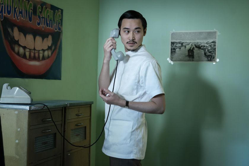 
Pagal įžymų romaną sukurto naujo HBO serialo „Šalininkas“ premjera – balandžio 15 d.                