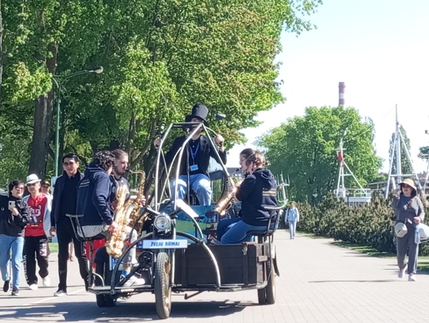 MB Sunkiosios technikos servisas pristato pirmąjį muzikinį dviratį Klaipėdoje