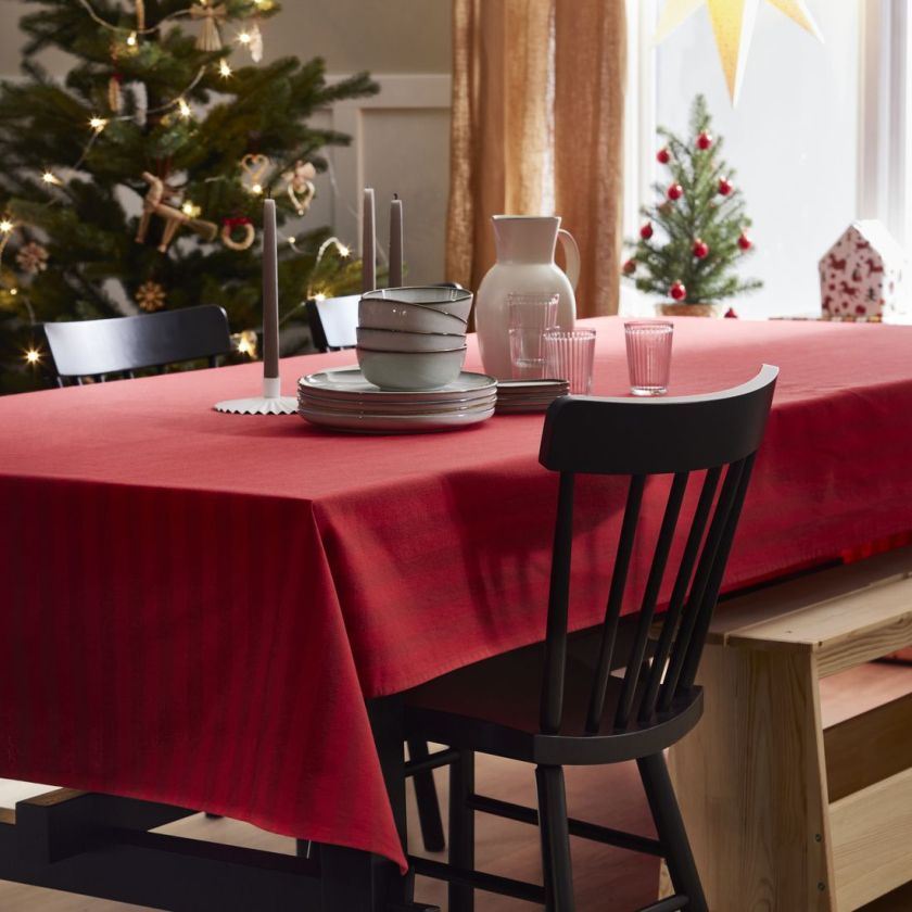 Kalėdos ateina kartu su svečiais: pasirūpinkite, kad visiems užtektų lovų ir kėdžių
