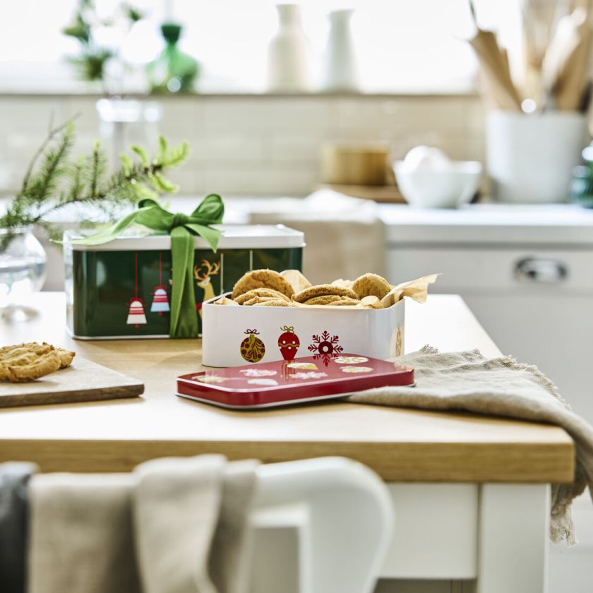 5 praktiškos dovanų pakavimo idėjos už žemą kainą