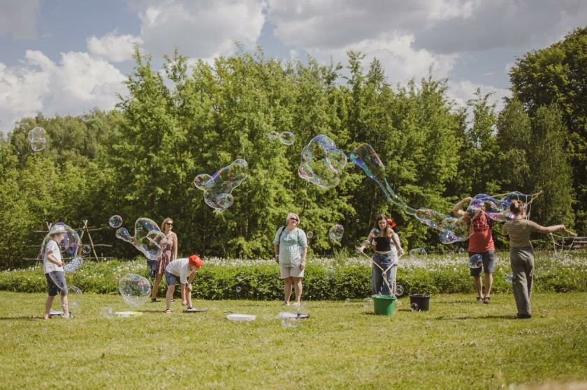 „Pagulbio šeimų festivalis“ kviečia nuotaikingai pažinti paveldą, muziką ir protėvių tradicijas