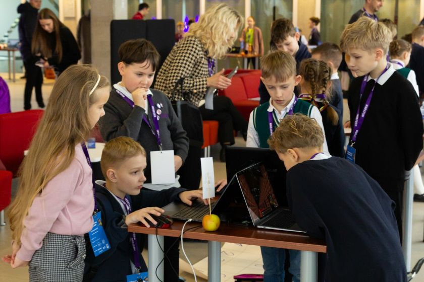 KTU „Informiko žinių forumas“: kur mokiniai pamato, kiek daug sugeba