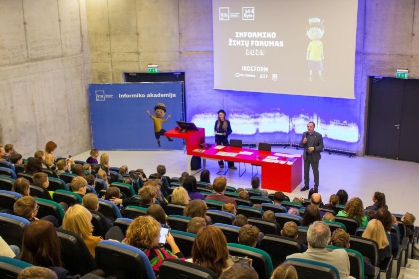 KTU „Informiko žinių forumas“: kur mokiniai pamato, kiek daug sugeba