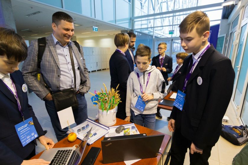 KTU „Informiko žinių forumas“: kur mokiniai pamato, kiek daug sugeba